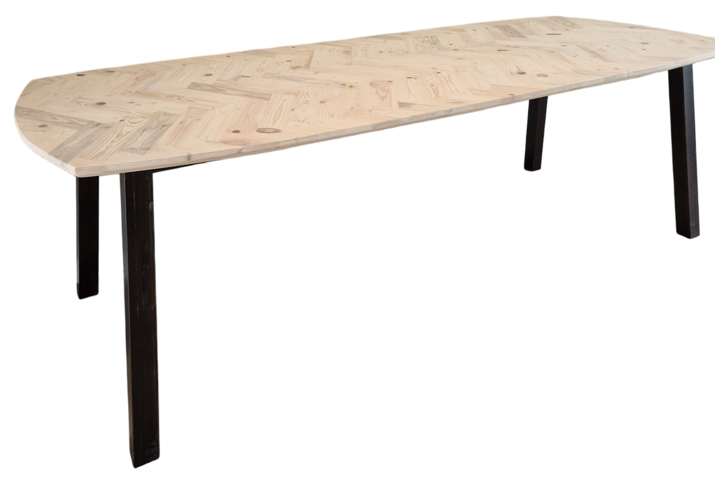 Eettafel David - Deens ovaal met schuine poot